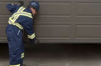 Garage Door Repair in St. Louis: Ensuring Safety and Functionality